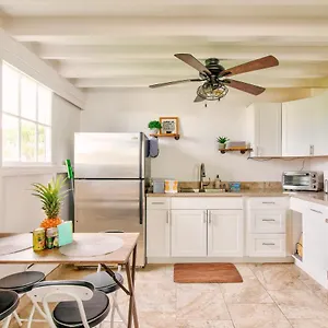 New - Pineapple Loft - Entire House Downtown With Ac Holiday home